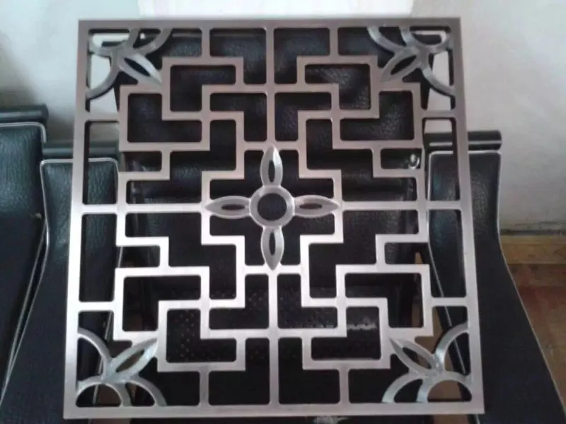 Écran de cloison décorative en acier inoxydable intérieur — Foshan Qi Aluminum Decorative Materials Co. Ltd