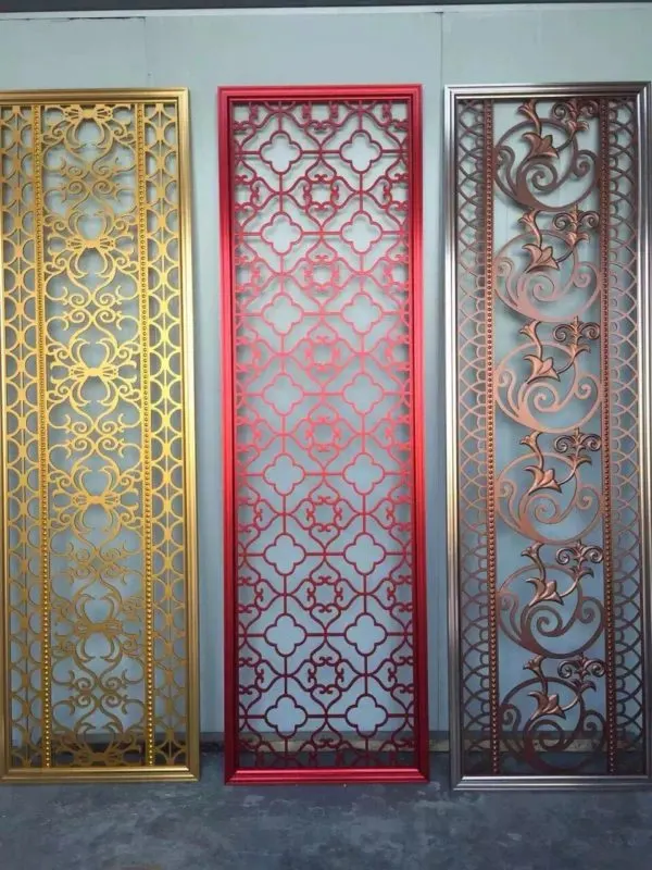 Nouveau design : panneaux décoratifs en alliage d'aluminium ancien découpés au laser chinois — Foshan Qi Aluminum Decorative Materials Co. Ltd