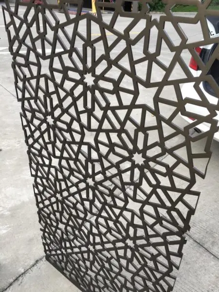 Panneau aluminium écran métallique partition laser découpé sur mesure pour décoration murale — Foshan Qi Aluminum Decorative Materials Co. Ltd