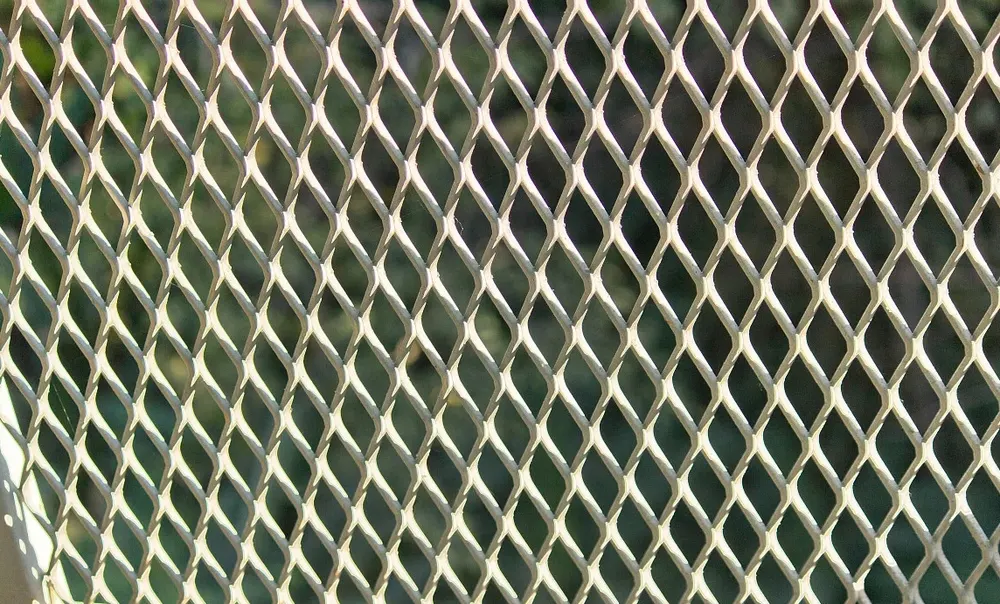 Maille métallique en aluminium expansé de grande taille en gros — Foshan Qi Aluminum Decorative Materials Co. Ltd