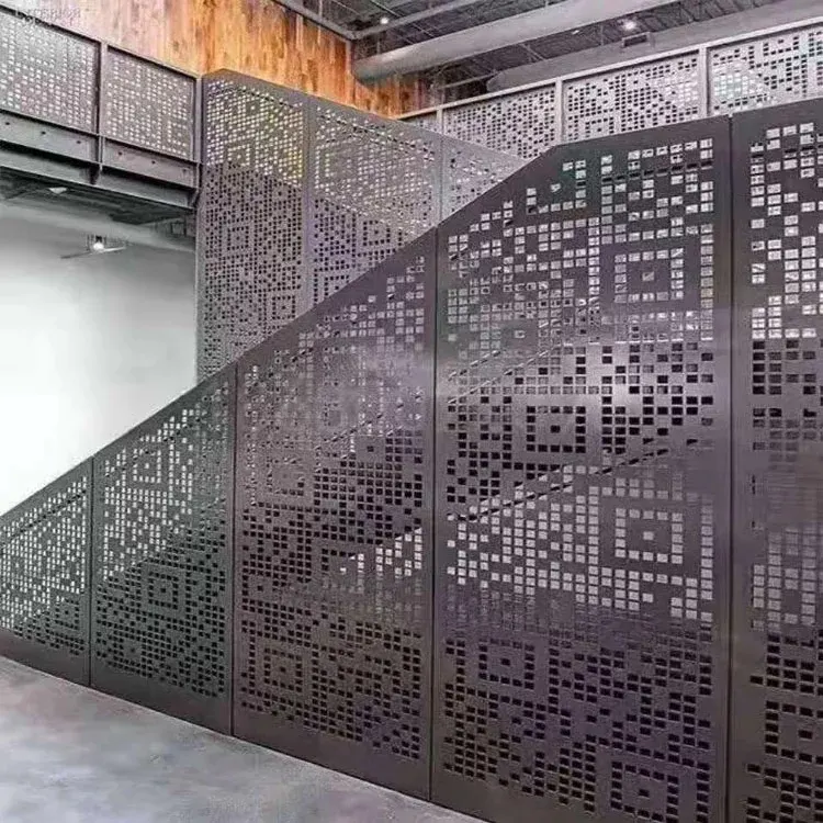 Panneaux muraux décoratifs en aluminium plein personnalisés à motif haute résistance PVDF 2 mm 2,5 mm 3 mm pour façade extérieure rideau de clôture panneaux muraux — Foshan Qi Aluminum Decorative Materials Co., Ltd