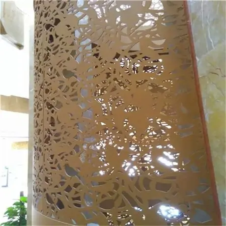 Panneaux muraux décoratifs en aluminium perforé peints en poudre de couleur