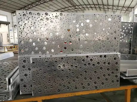 Panneaux décoratifs en aluminium AA5005 pour fenêtres