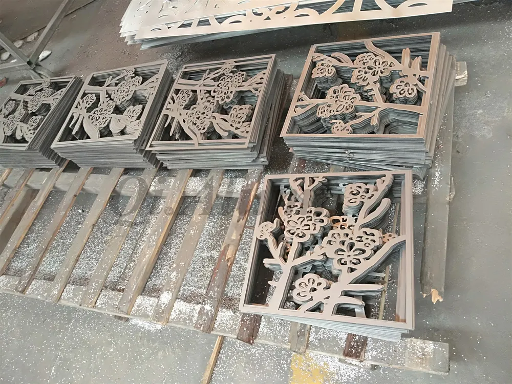 Fabricants de matériaux de décoration pour rideau-voile en aluminium sculpté — Foshan Qi Aluminum Decorative Materials Co., Ltd