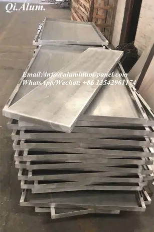 Plaque perforée décorative pour mur-rideau en alliage d'aluminium
