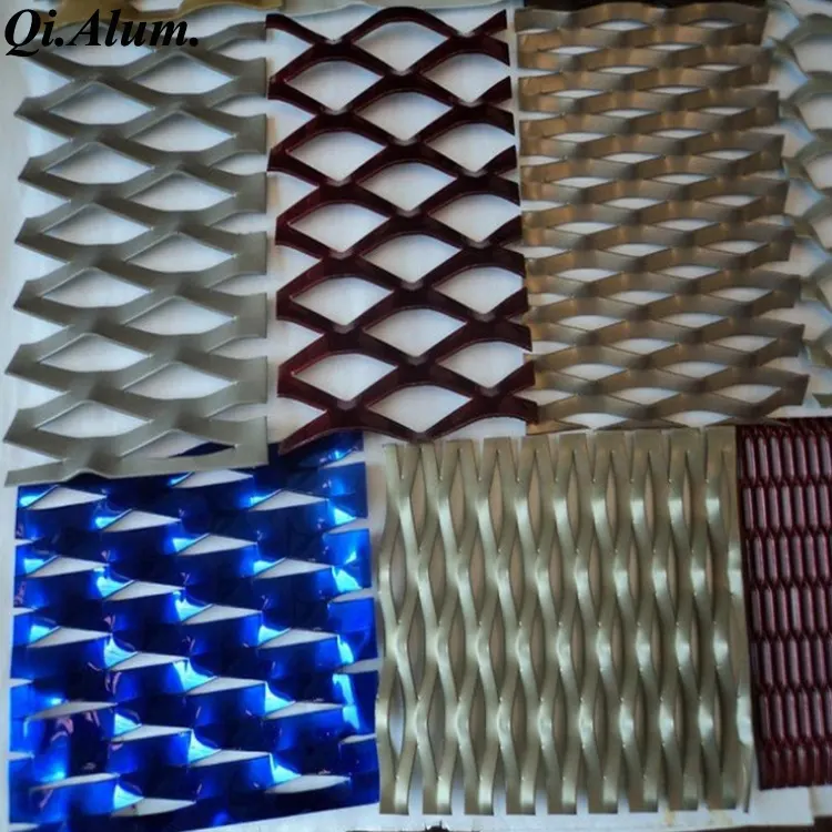 Panneaux de maillage décoratif en aluminium avec revêtement poudre polyester AA6063 — Foshan Qi Aluminum Decorative Materials Co. Ltd