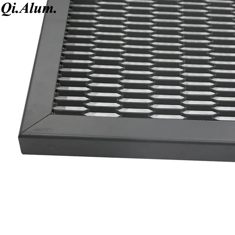 Panneau en treillis métallique aluminium expansé pour extérieur et intérieur — Foshan Qi Aluminum Decorative Materials Co. Ltd