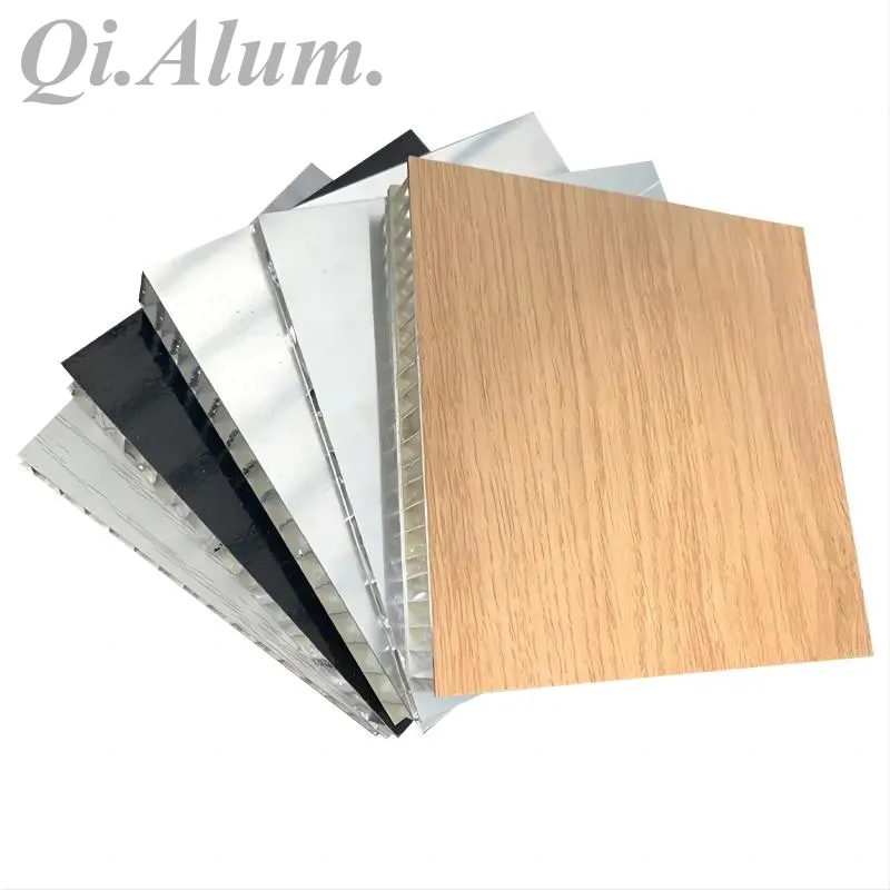 Panneaux composites polyvalents extérieurs en aluminium, panneau mural en nid d'abeille aluminium — Foshan Qi Aluminum Decorative Materials Co., Ltd