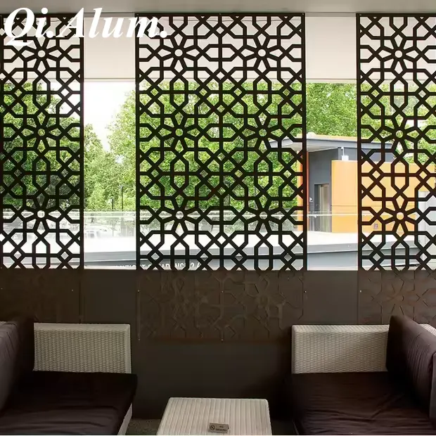 Panneaux décoratifs en aluminium pour cloison dans restaurant ou hôtel — Foshan Qi Aluminum Decorative Materials Co. Ltd