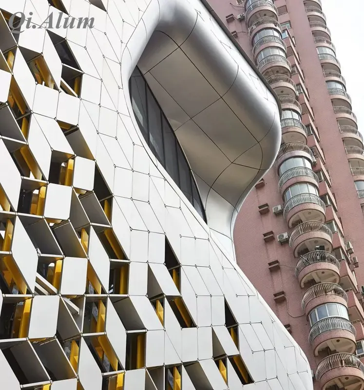 Où sont utilisés les plaques en profilé aluminium ? — Foshan Qi Aluminum Decorative Materials Co. Ltd