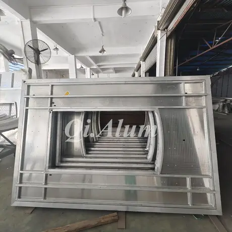 Panneaux d'assemblage en aluminium : révolutionnant le paysage de la construction en Thaïlande