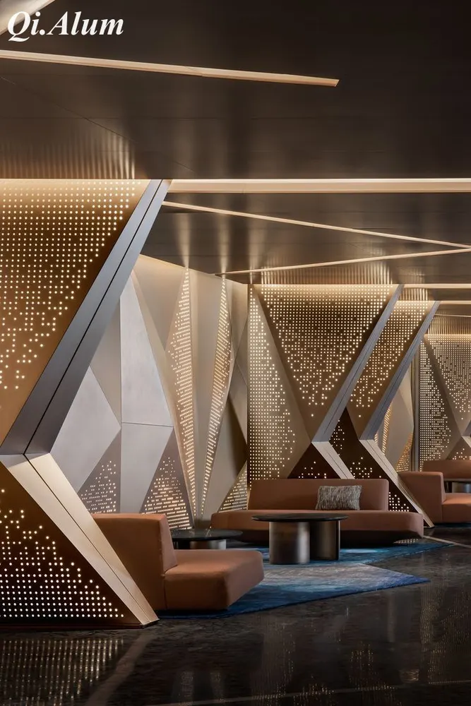 Panneaux en aluminium perforé avec éclairage intégré : une fusion d'esthétique et de fonctionnalité — Foshan Qi Aluminum Decorative Materials Co. Ltd