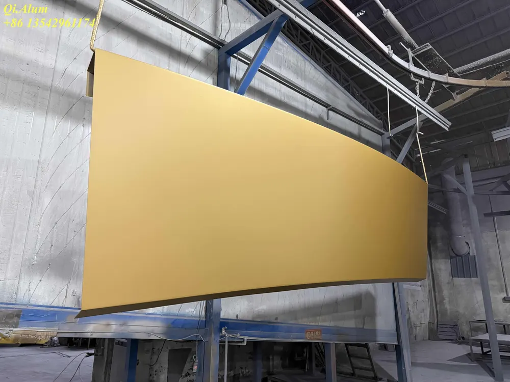 Fabricant de panneaux en aluminium pour façade sur mesure | Fournisseur de revêtement mural extérieur — Foshan Qi Aluminum Decorative Materials Co. Ltd